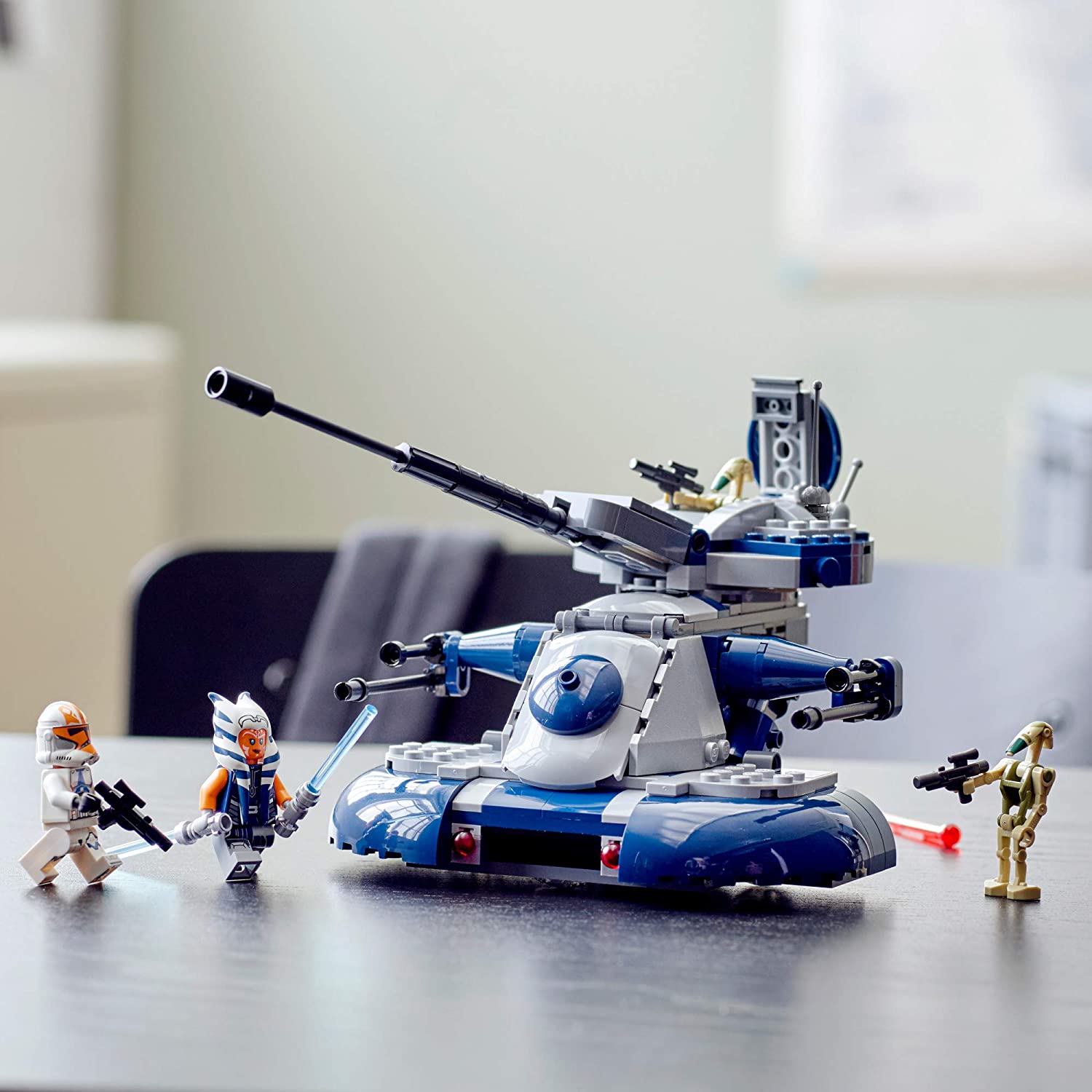 LEGO Star Wars The Clone Wars Armored Assault Tank (AAT) 75283 Building Sets - Toys - New - CaveGamers - Image 7