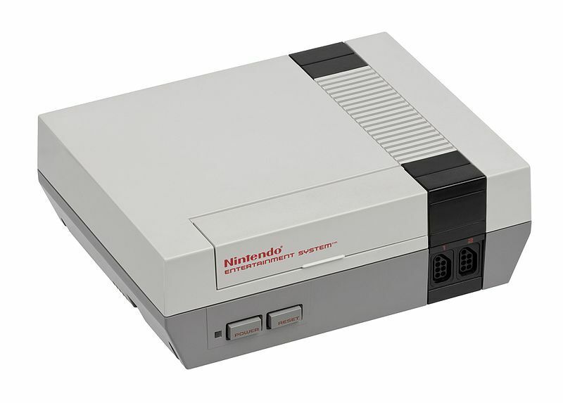 Nintendo NES Console - Video Game System - Used - CaveGamers - Image 2