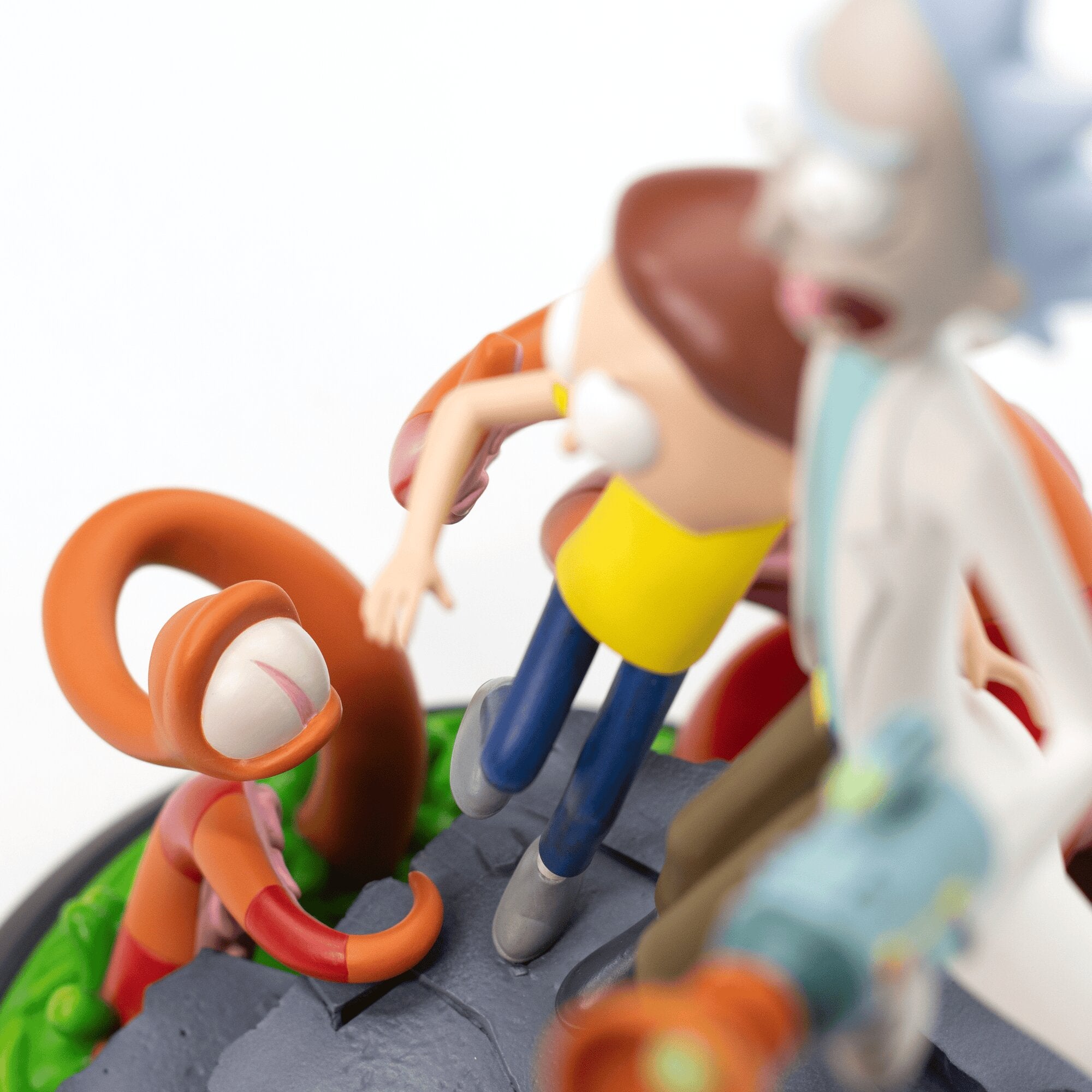 Rick and Morty 12" Polystone Statue Regular