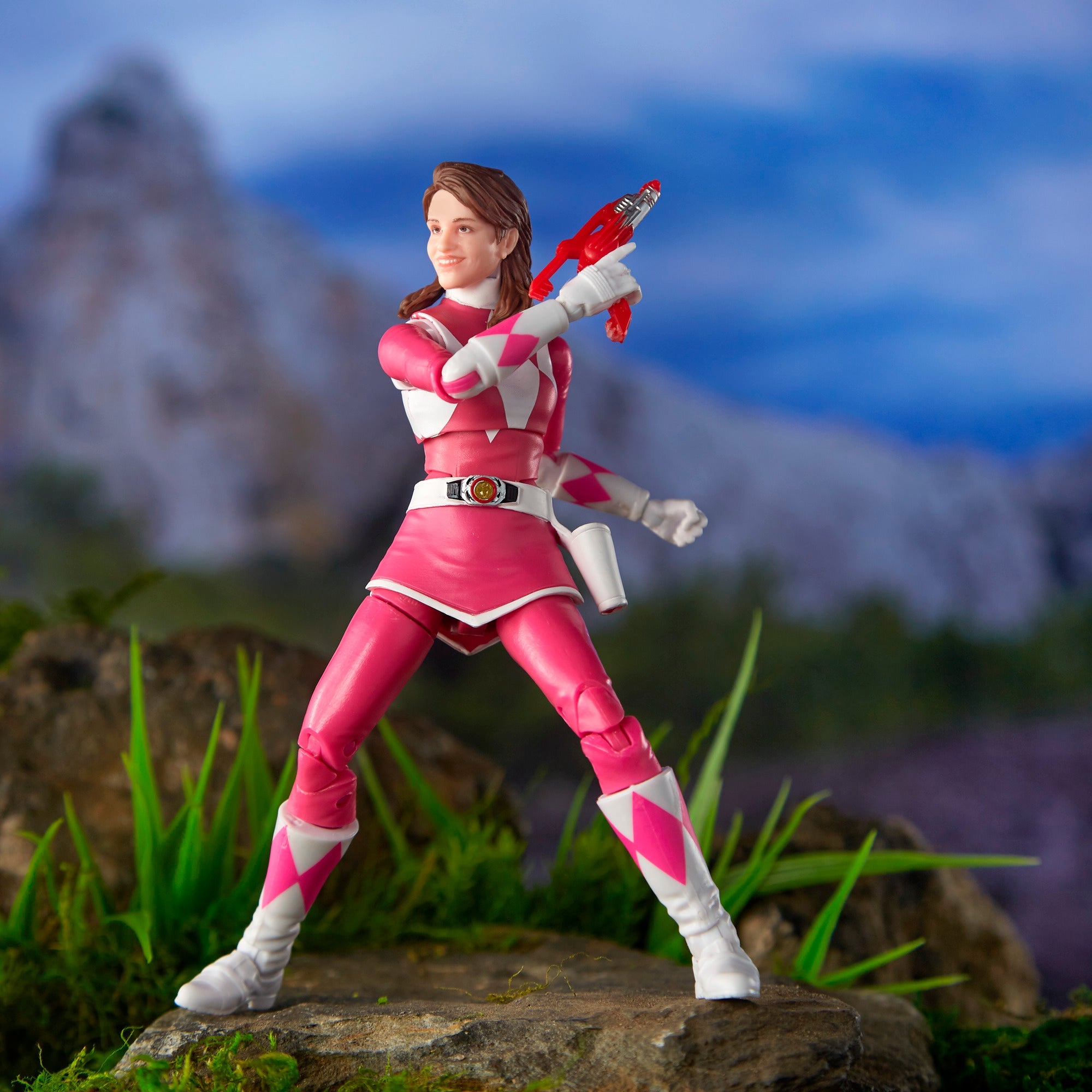 Mighty Morphin Pink Ranger - Power Rangers Lightning Collection 6" Action Figure