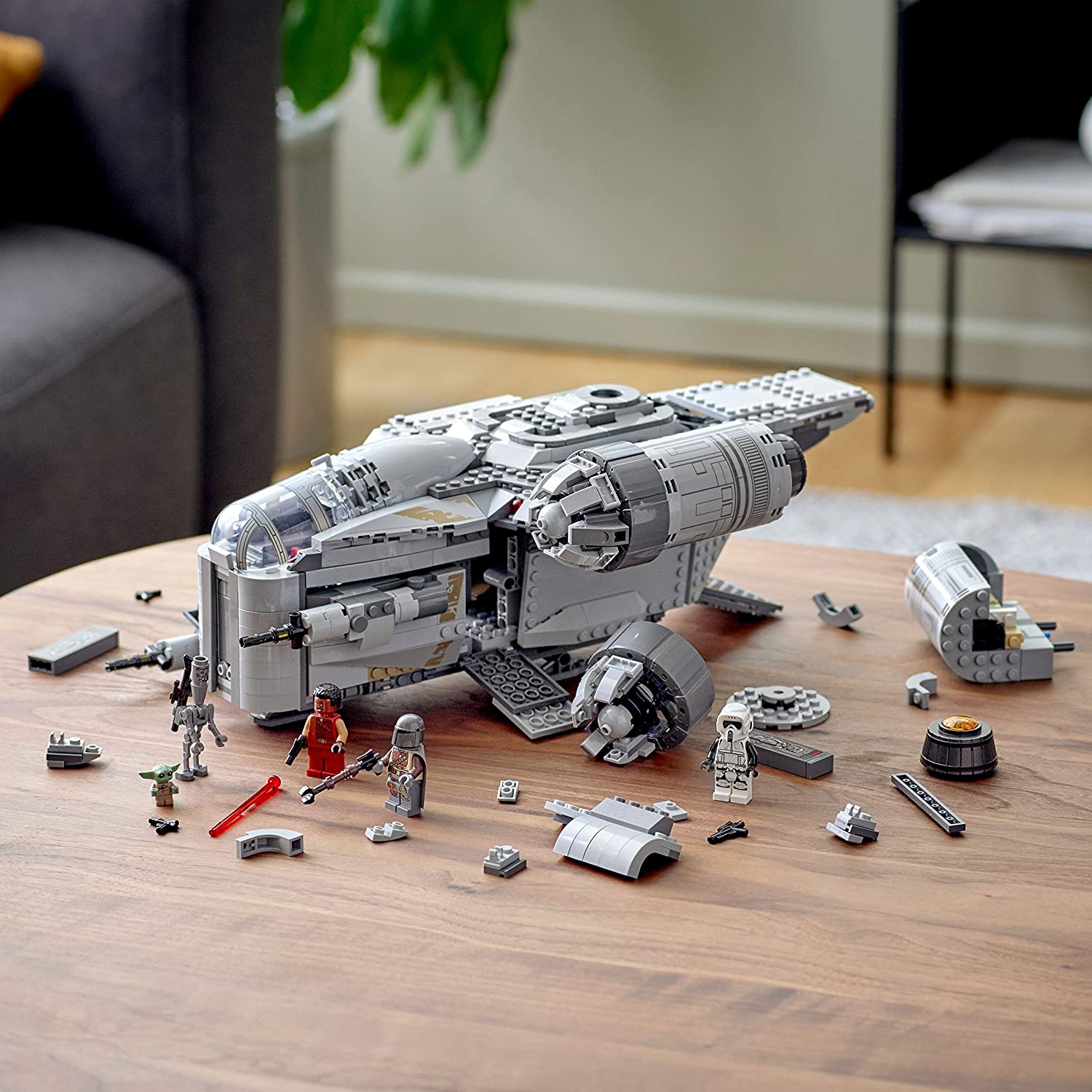 LEGO Star Wars The Mandalorian The Razor Crest 75292