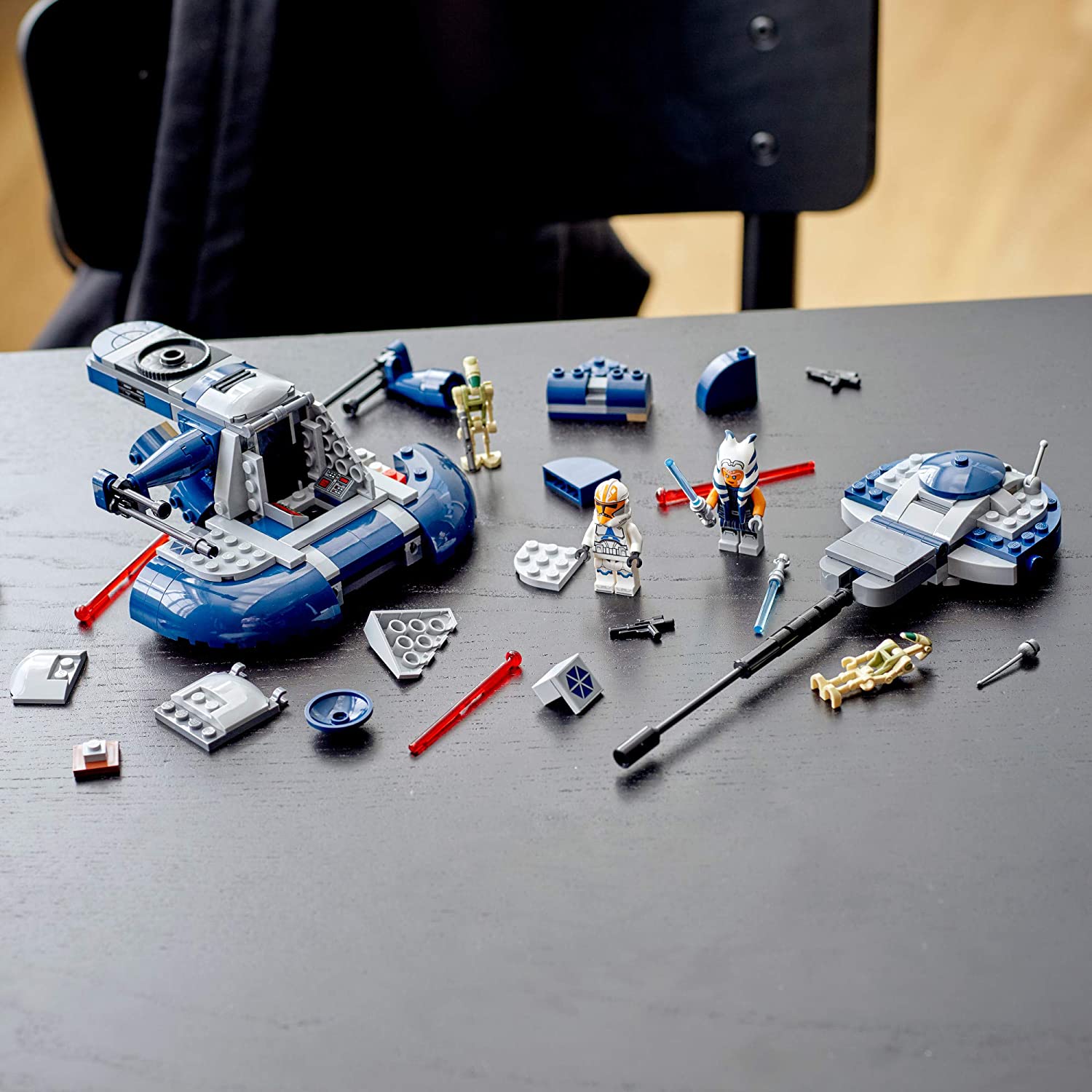 LEGO Star Wars The Clone Wars Armored Assault Tank (AAT) 75283