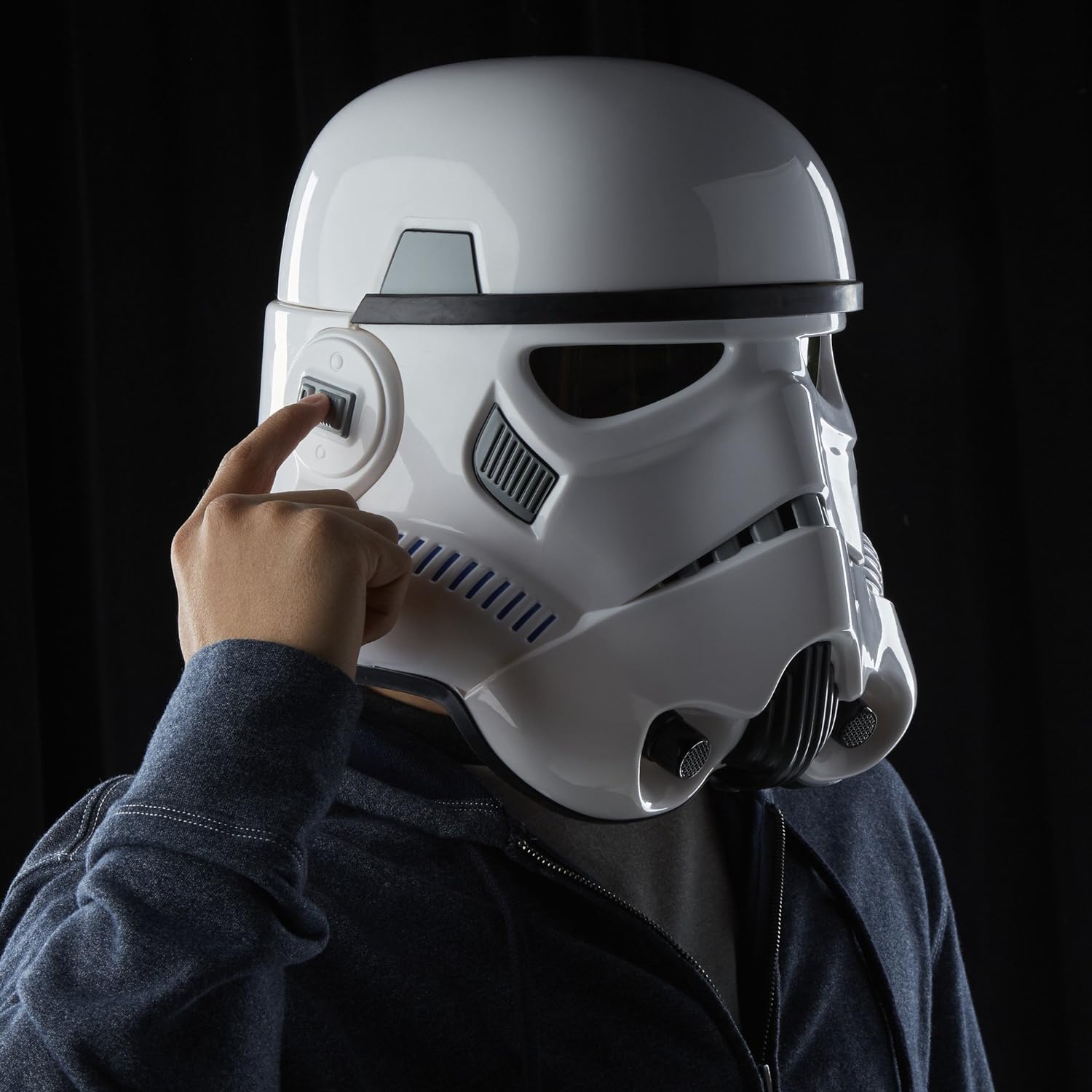 Star Wars: The Black Series - Imperial Stormtrooper Electronic Voice Changer Helmet