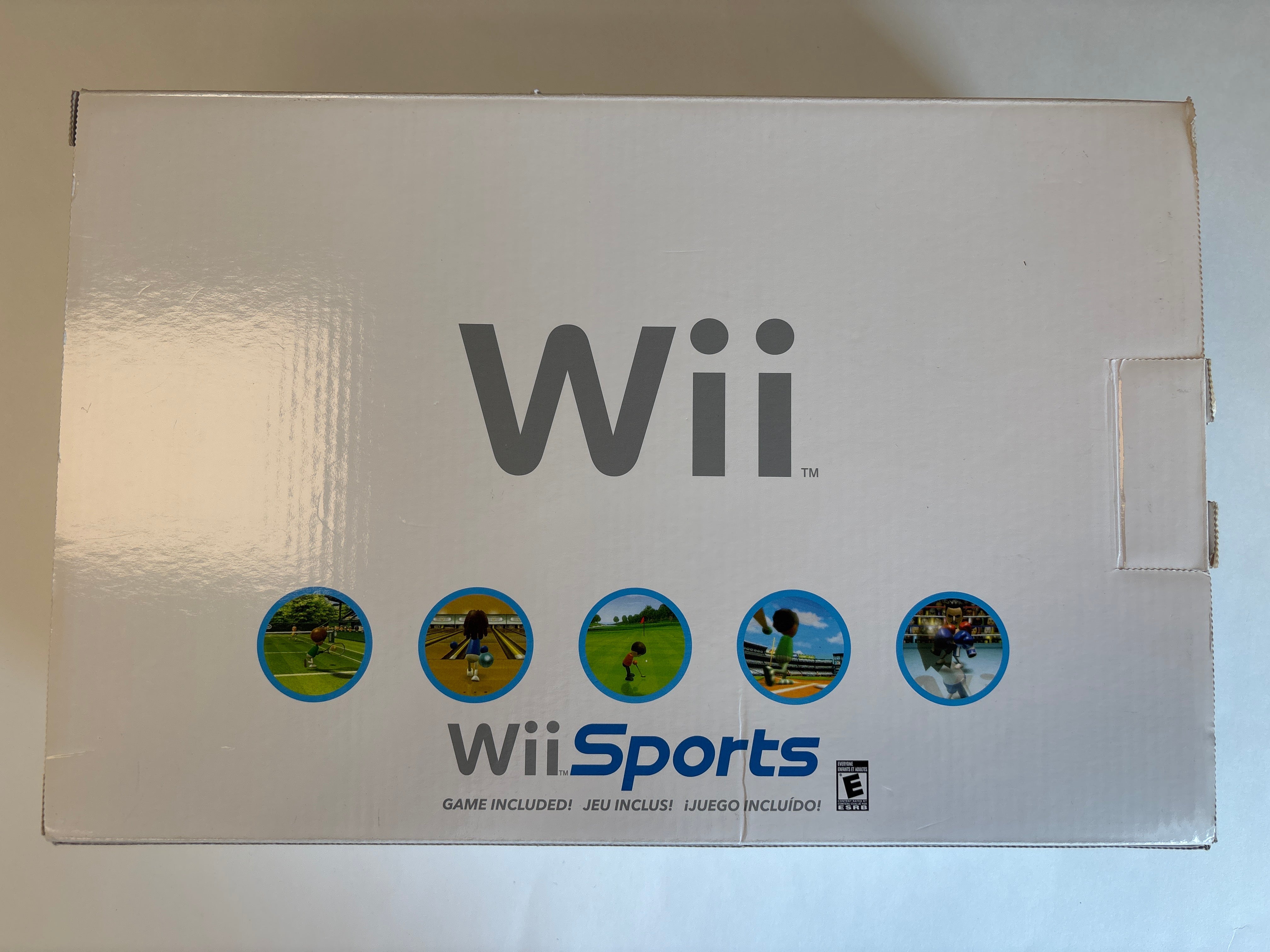 Nintendo Wii White Console Wii Sports Bundle Brand New & Factory Sealed!